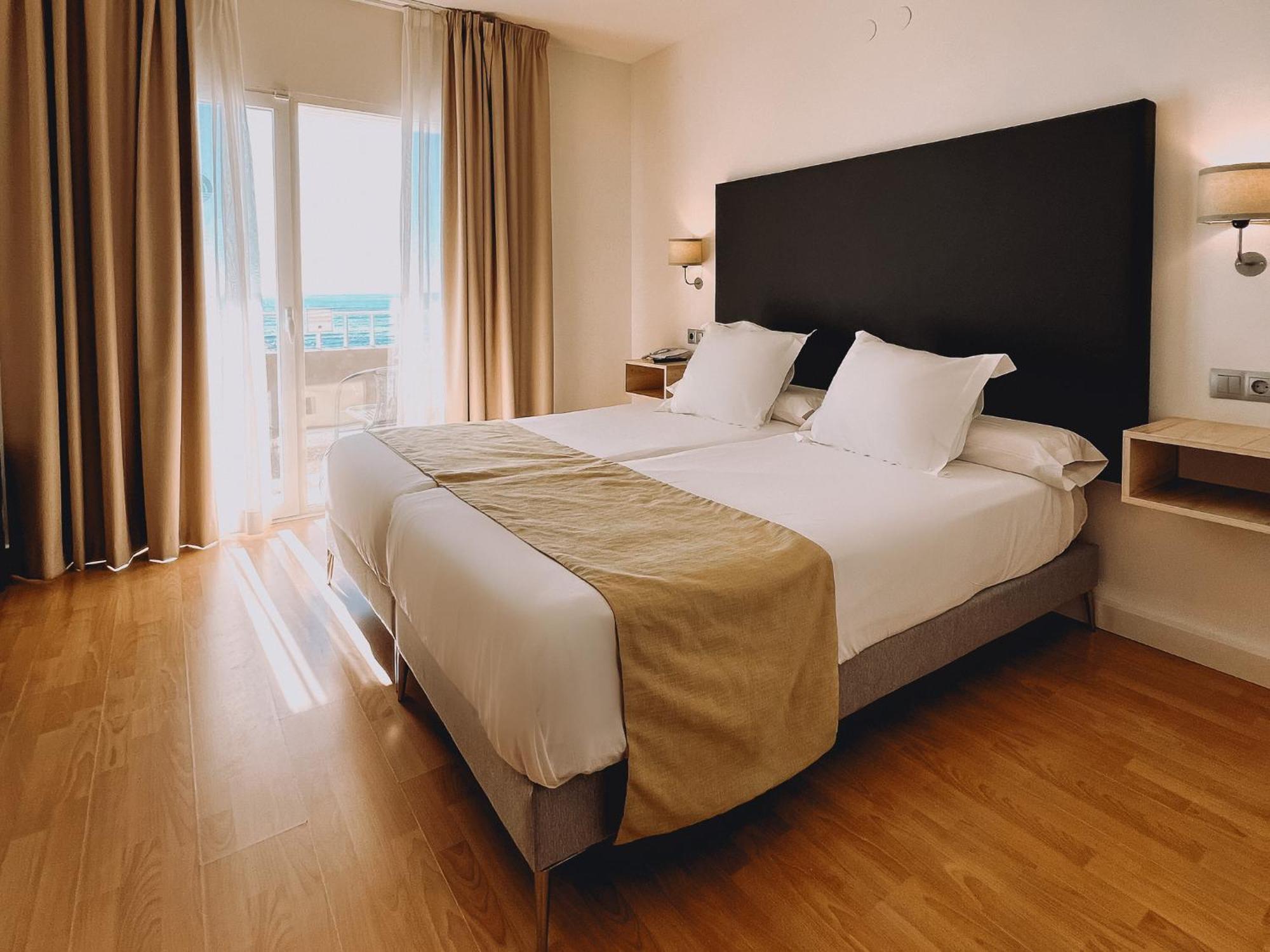 Fay Victoria Beach Rincon de la Victoria Ngoại thất bức ảnh